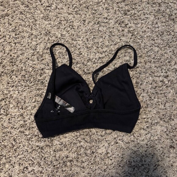 Urban Outfitters Black Ribbed Bralette With Adjustable Straps & Knot Detail - Si - Picture 2 of 5